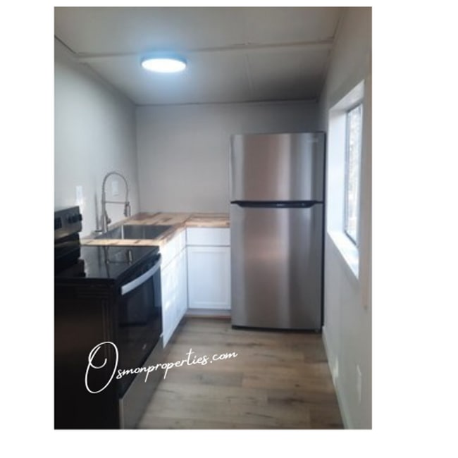 Building Photo - La Salle Unit La Salle Cabin 5