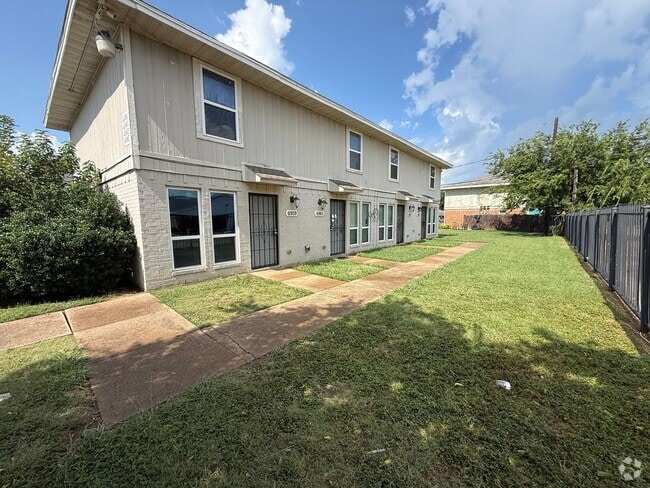 Building Photo - 4959-4965 Miller Ave Unit 4961 Rental