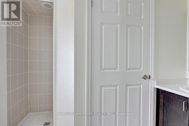 Photo - 76 Casely Ave.