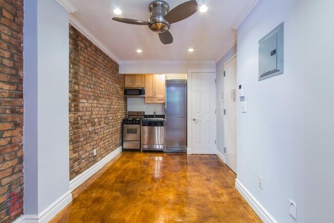 Photo - 521 E 5th St Unidad 1A