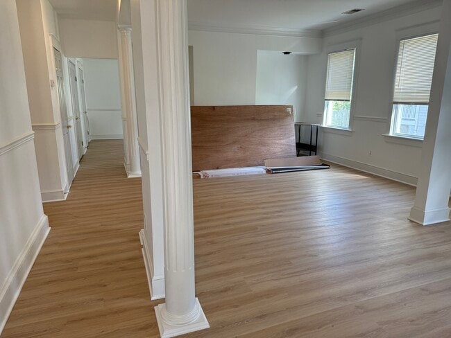 Photo - 2025 N Stafford St