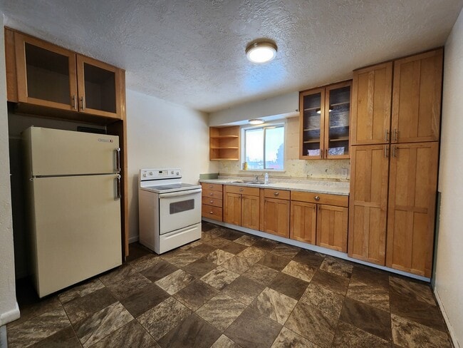Photo - Harris Apartments Unidad 12