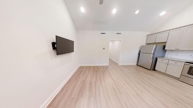 Photo - Lex - Alice Bell Unidad Lex - 206