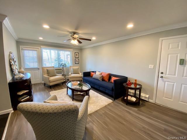 441 Lincoln Blvd Unit 2-1D