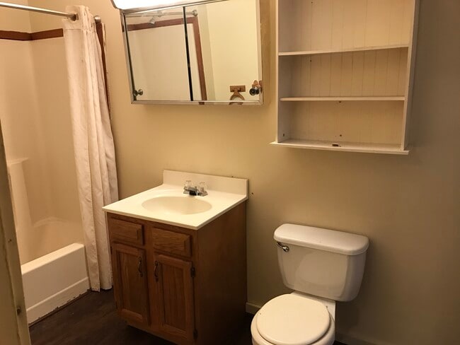 Building Photo - 603 Huffman St Unit 603 Huffman