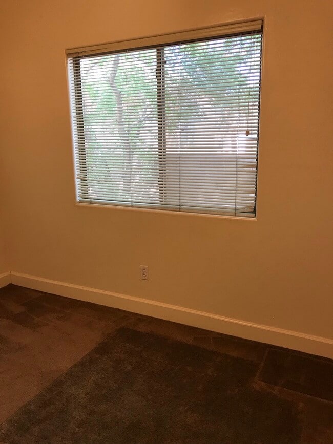 Photo - 928 N Campbell Ave