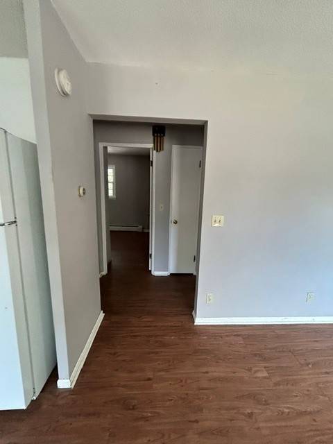 Photo - 604 White St SW