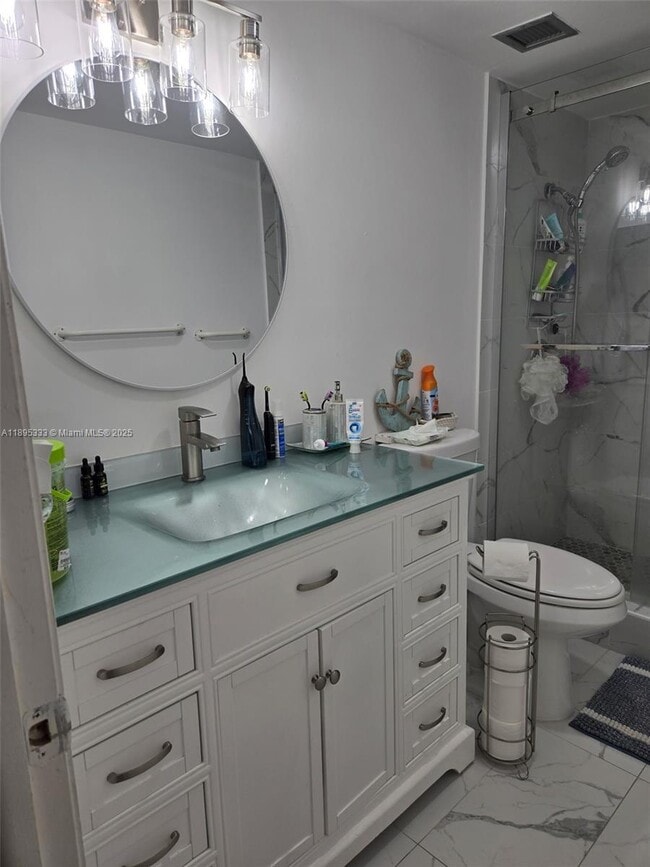 Photo - 901 Hillcrest Dr Unidad 501