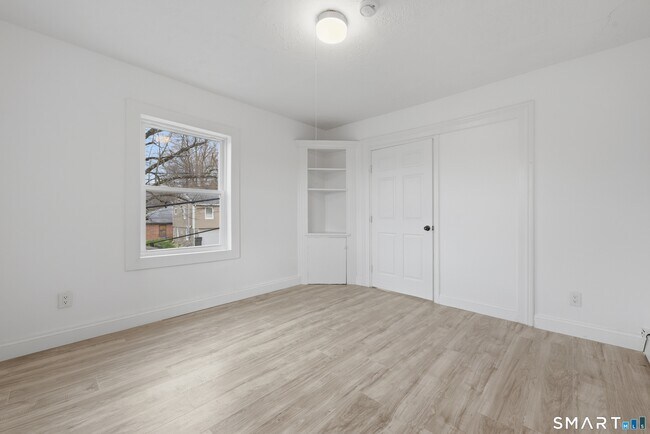 Photo - 23 Dunn Ave Unit 2