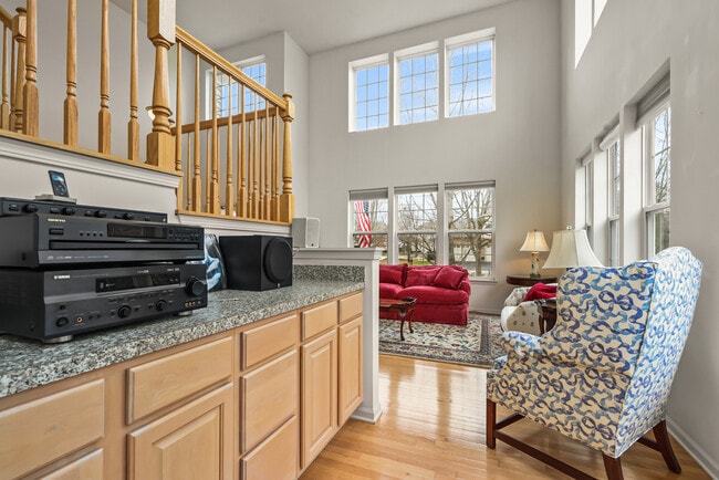 Photo - 2311 Hazeltime Dr