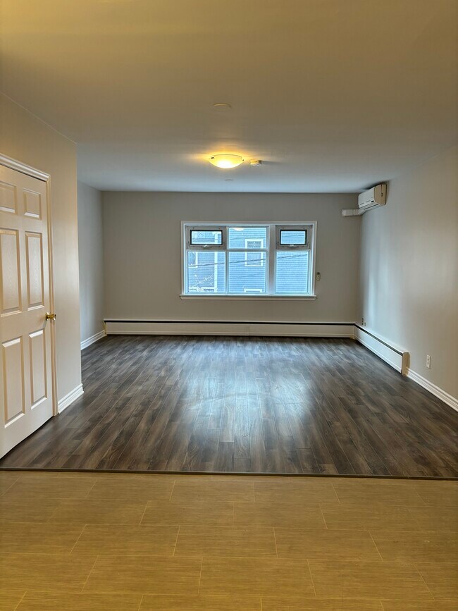 Photo - SPACIOUS NEWLY RENOVATED TWO BEDROOM APART... Unit 1