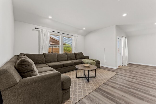 Photo - 7625 Purple Vitex Rd