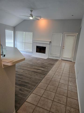 Photo - 1401 Mockingbird Ln