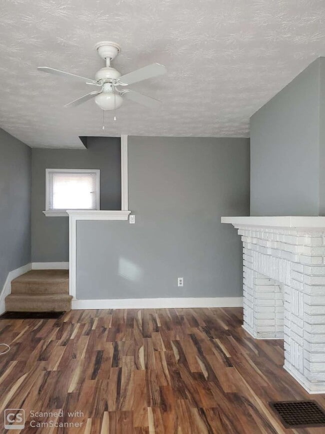 42 S Cherrywood Ave
