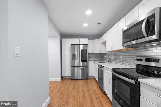 Building Photo - 18734 Ginger Ct Rental