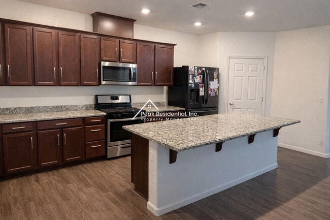 Photo - Updated Rocklin 3bd/2.5ba House!