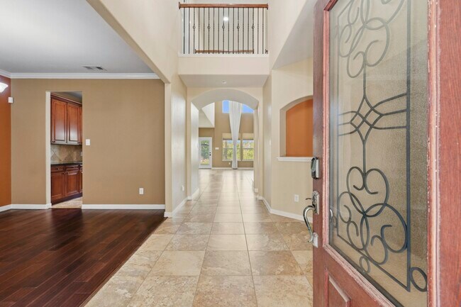 Photo - 25907 Foxrun Vista Dr
