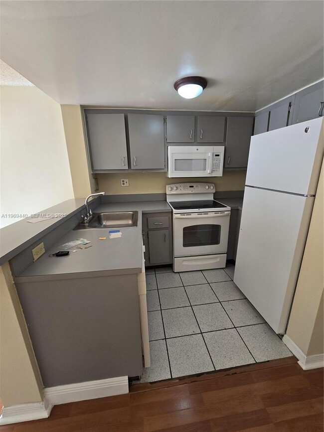 Photo - 670 NW 85th Pl Unit 11-210