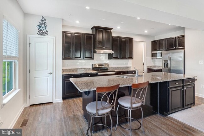 Building Photo - 11241 Wheeler Ridge Dr
