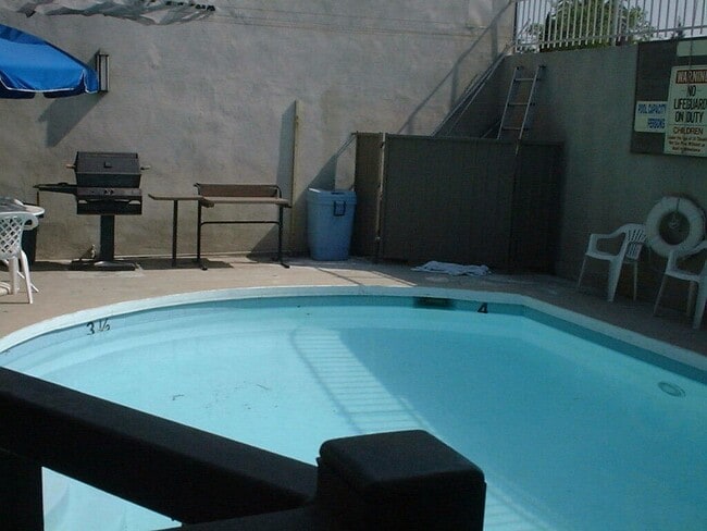 Photo - 17801 Sherman Way,