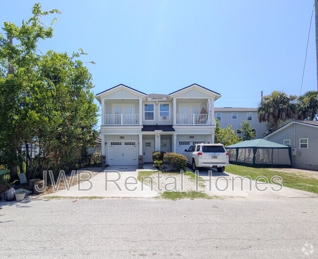 Building Photo - 115 11th St S Rental