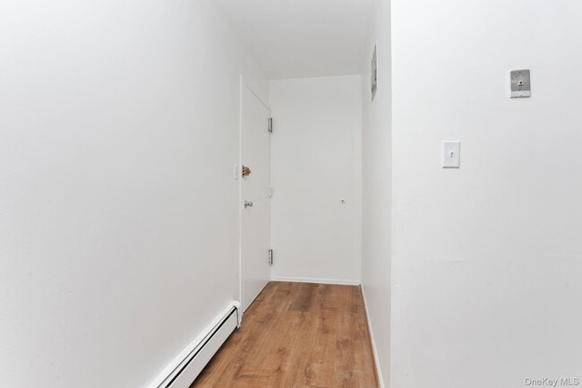Photo - 639 E 226th St Unit 1