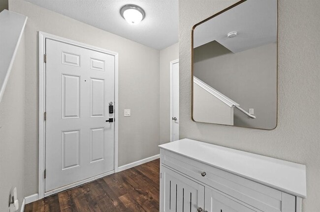 Photo - 1414 Strickland Dr