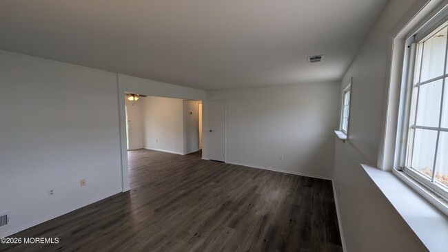 Photo - 226 Sawmill Rd