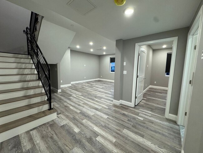 Photo - 8 Avon St Unit 402