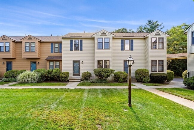 Photo - 290 Apache Way