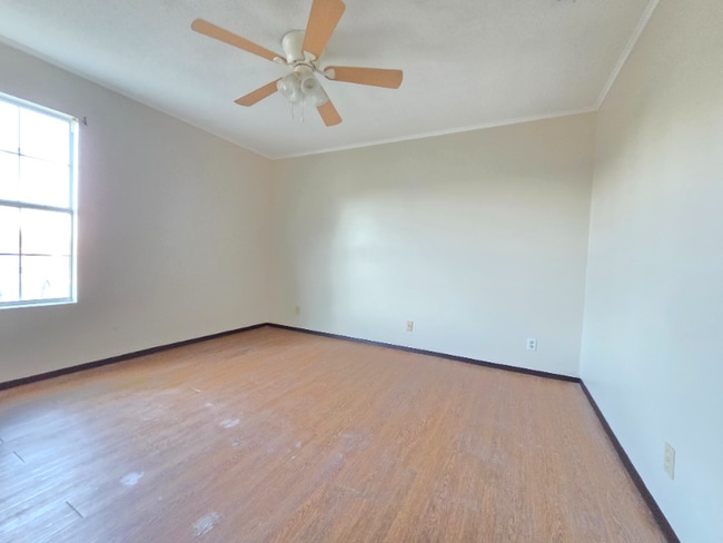 Photo - 623 N Converse St Unit 8