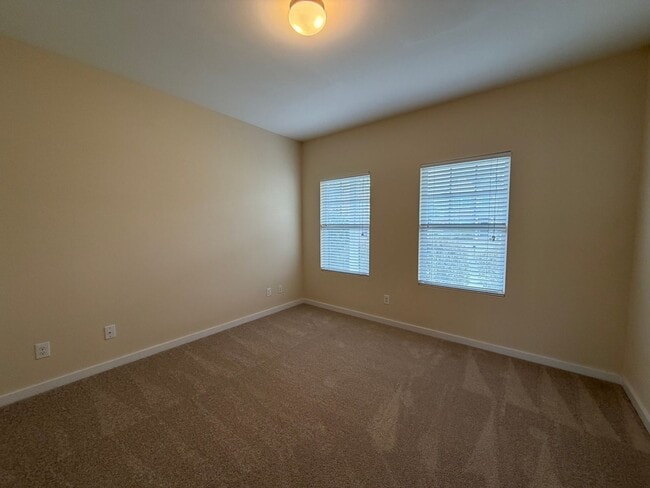Photo - 1328 Shaw Ave