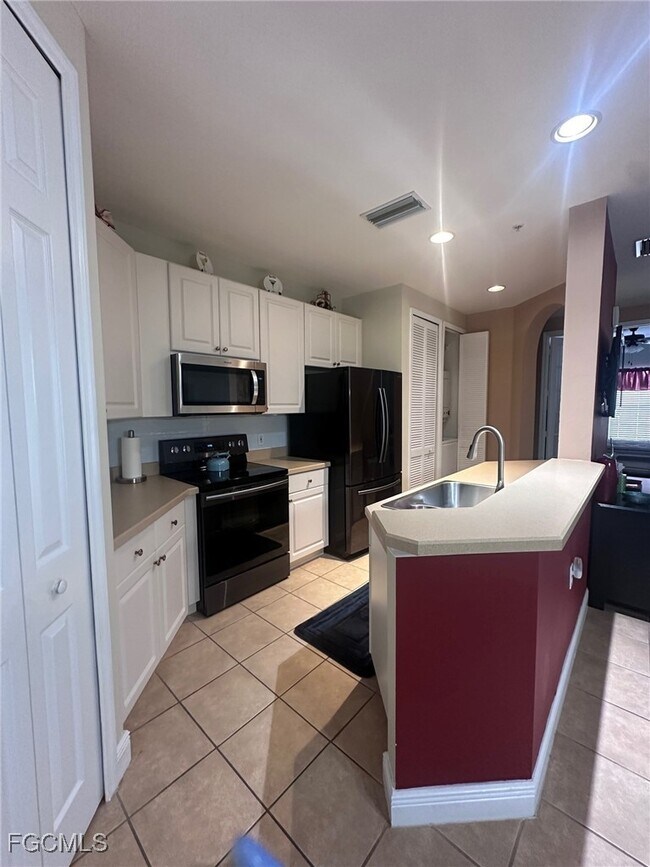 1345 Sweetwater Cove Unidad 203