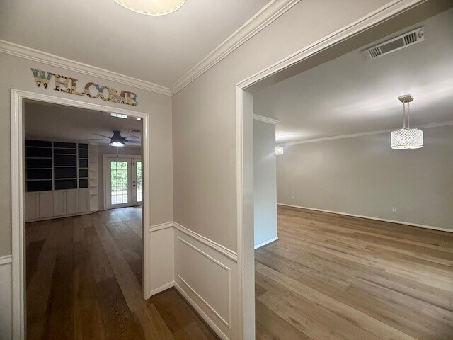 Photo - 5019 Oak Forest Dr