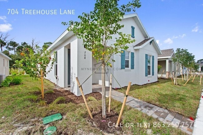 Photo - 704 Treehouse Ln