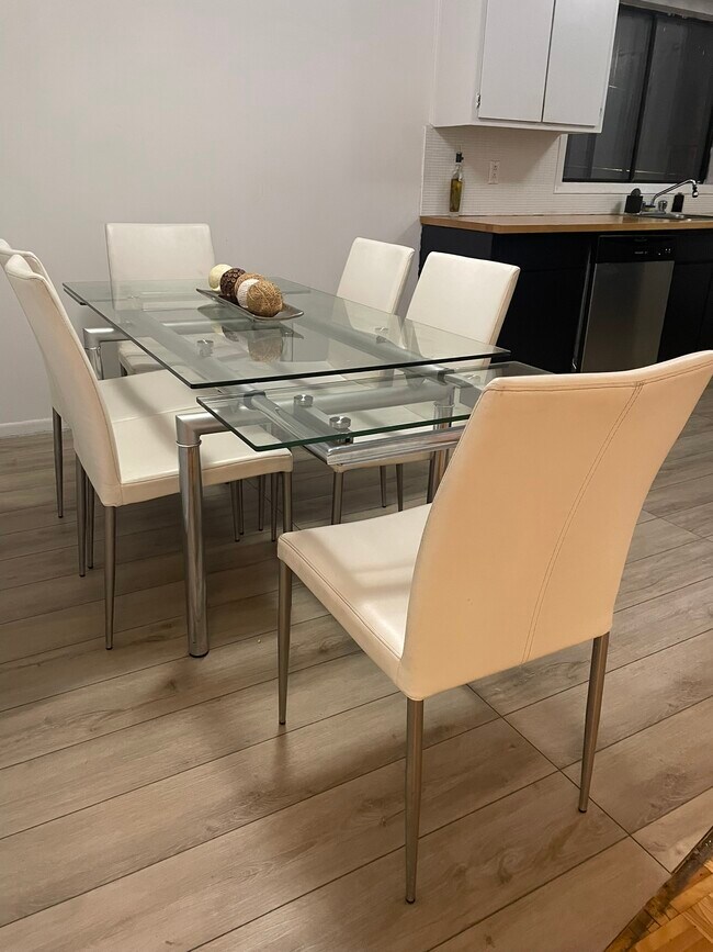 Photo - 8902 Rue Verville Unit 8902