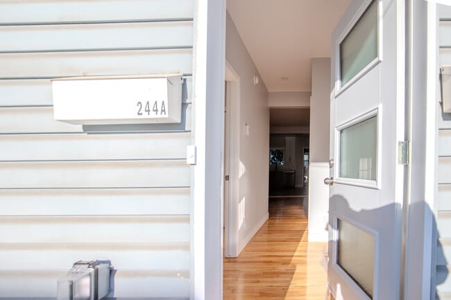 Photo - Newly renovated 2-bedroom apartment in Hull Unit A