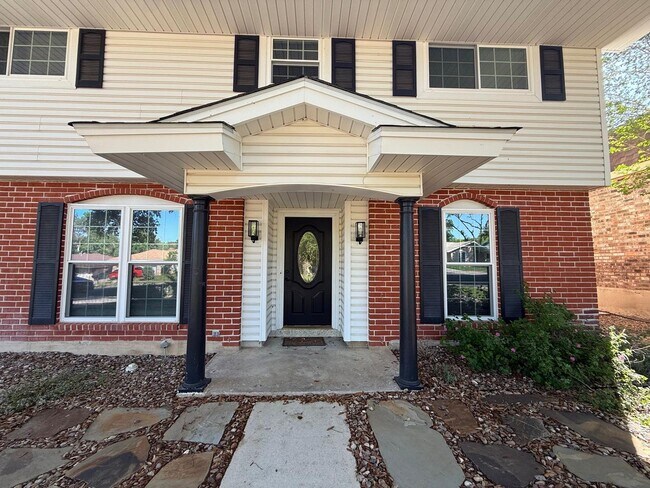 Photo - 10606 Millspring