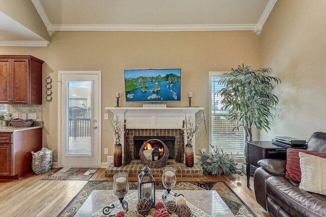 Photo - 6040 Sanmar Dr