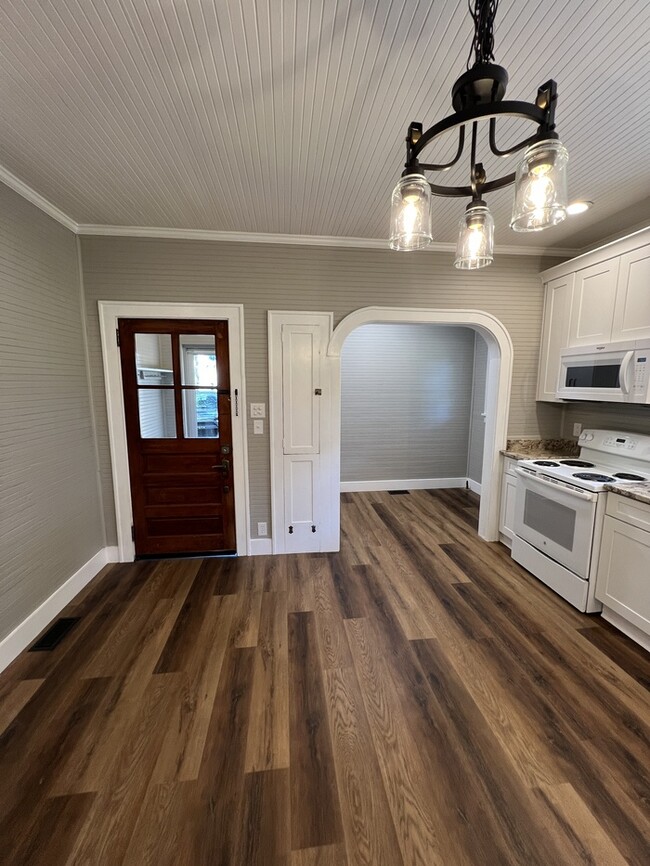 Photo - Historic mill house in hot Fort Mill SC with amazing kitchen!