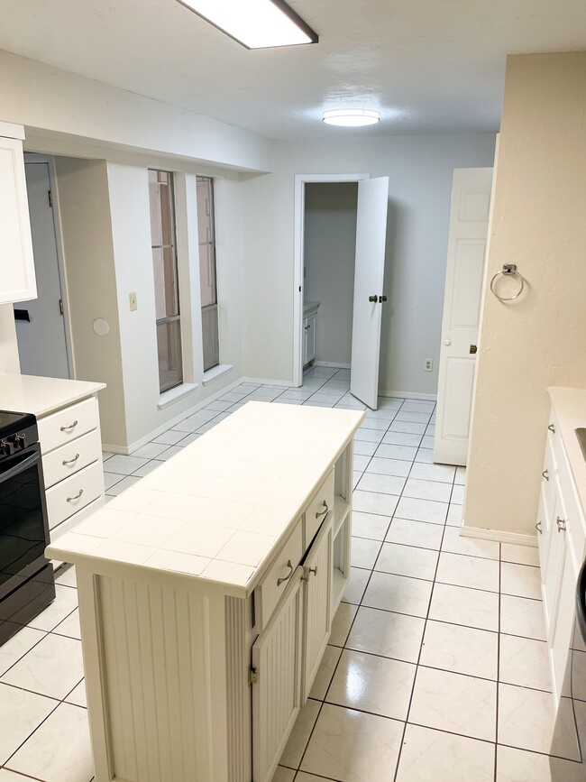 Photo - 12319 Cedar Springs Ln