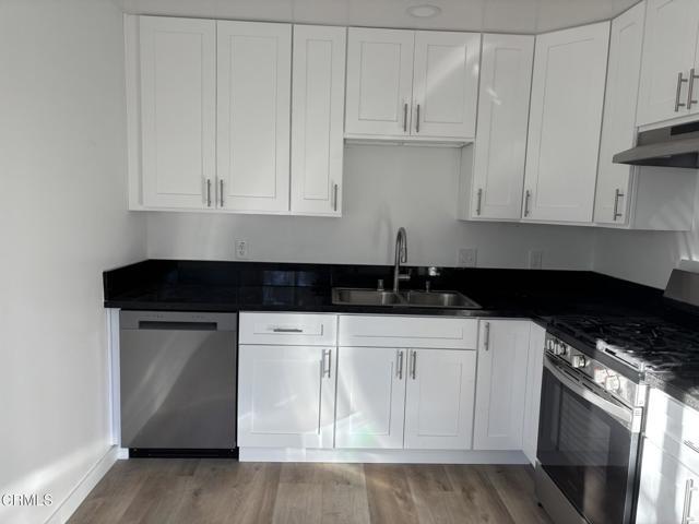 Photo - 111 Bald St Unidad B