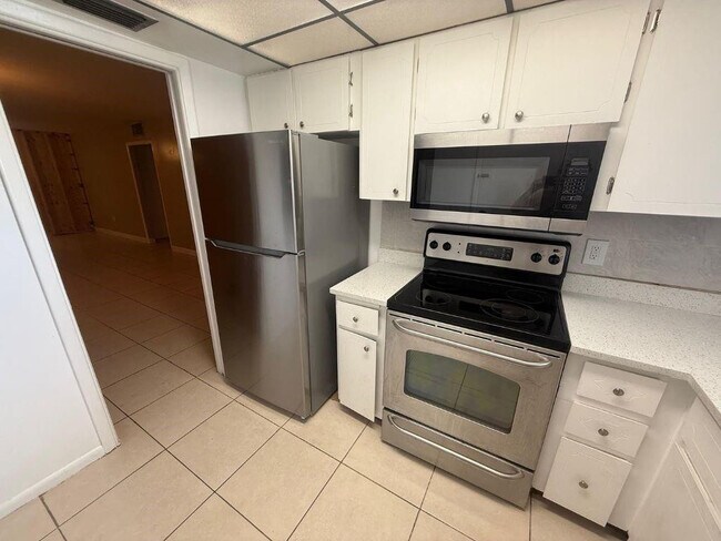 Photo - 1410 S Federal Hwy Unit 303