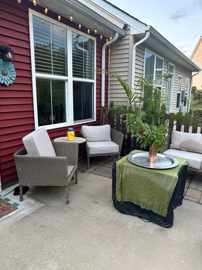 Photo - 3448 Foxglove Dr