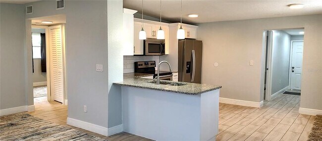 Photo - 9215 Starkey Rd