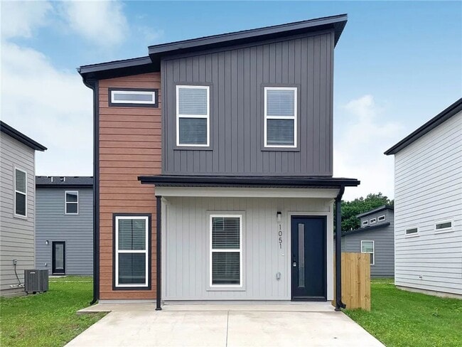 Building Photo - 1051 Indiana Ave