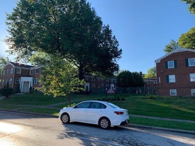 Photo - Camptron Apartments