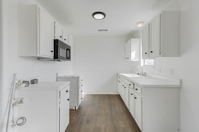 Photo - 4407 Marshall St