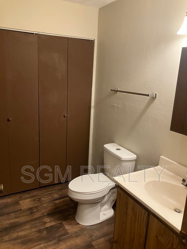 Photo - 1009 Belle Valley Dr