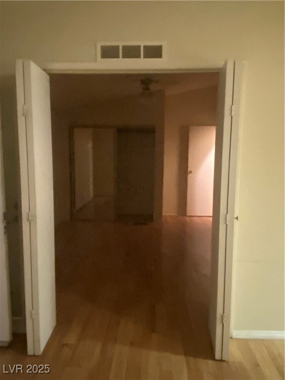 Building Photo - 598 Lake Superior Ln